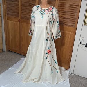 Floral Embroidered Kurti dress one size l/xl cotton handmade fully lined gown